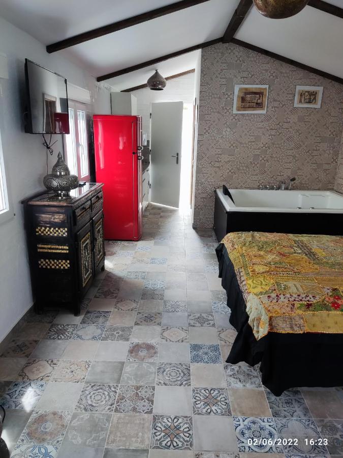 Villa Egipto Con Jacuzzi Y Piscina Climatizada Chiclana de la Frontera Luaran gambar